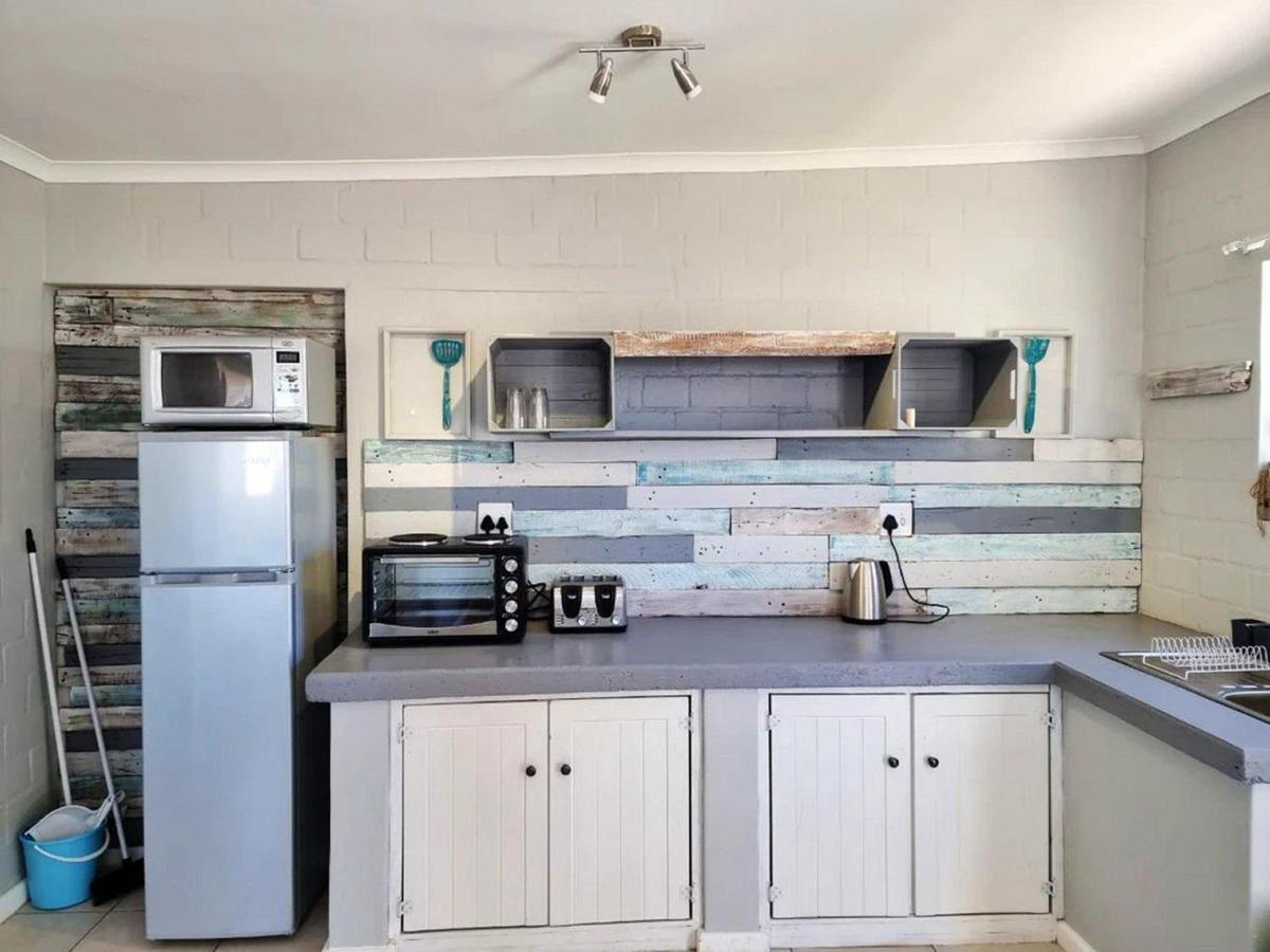 Rustic Hill Apartment Langebaan Bagian luar foto