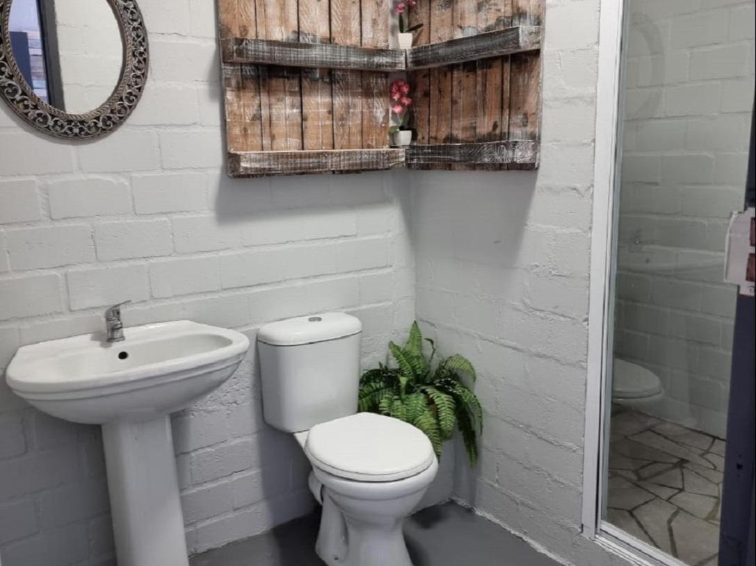 Rustic Hill Apartment Langebaan Bagian luar foto