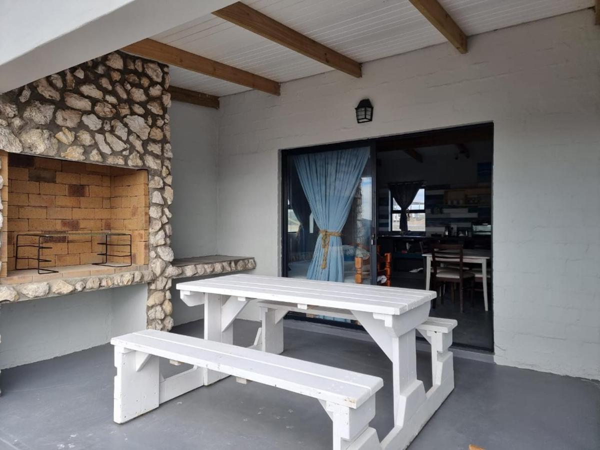 Rustic Hill Apartment Langebaan Bagian luar foto